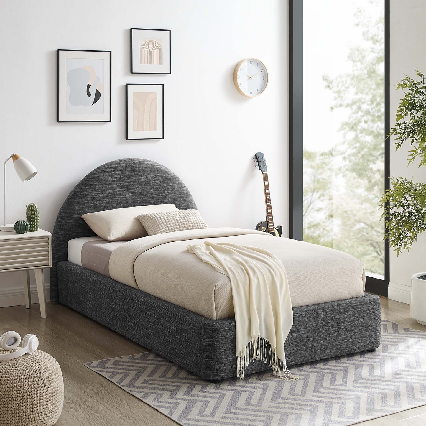 Resort Upholstered Fabric Arched Round Queen Platform Bed by Modway