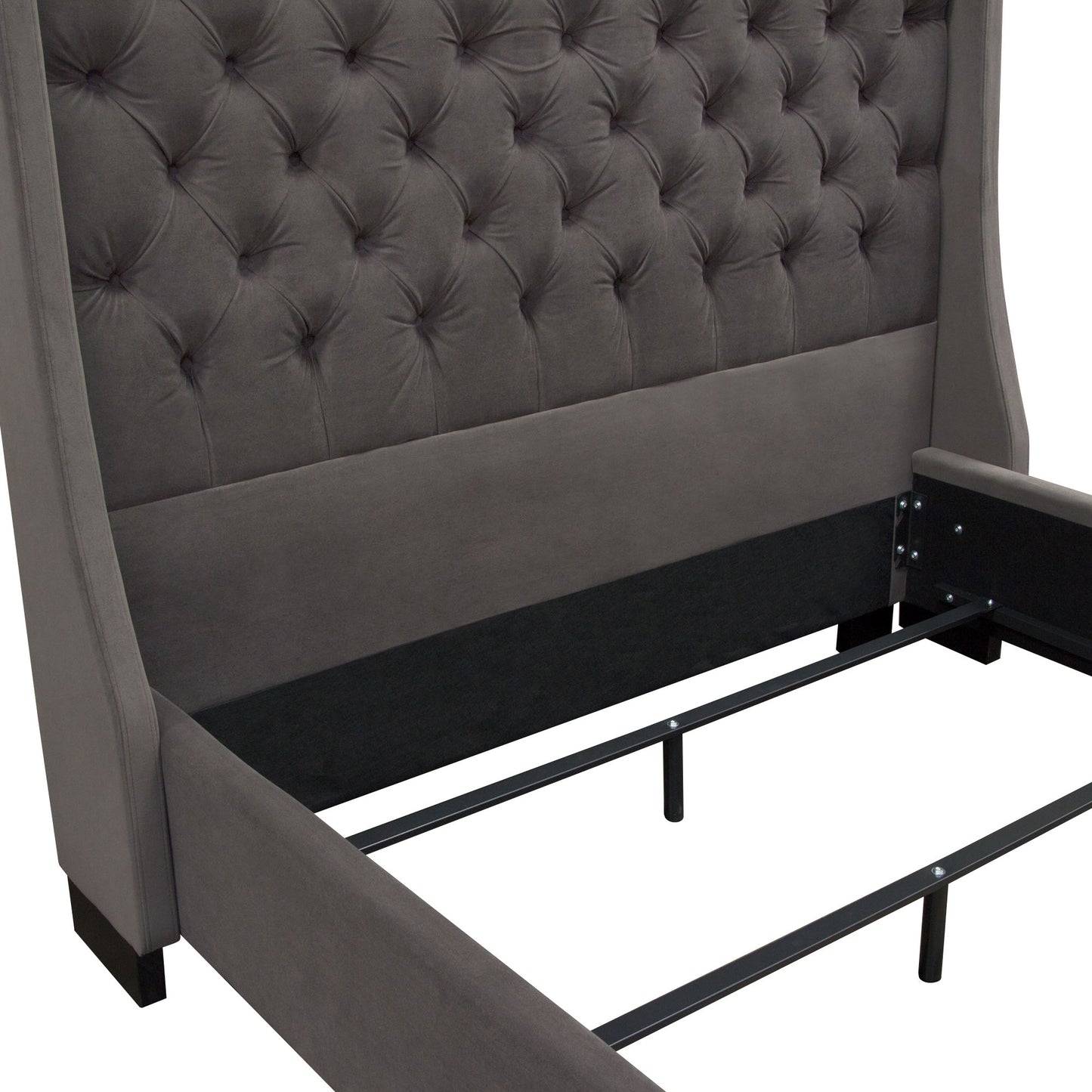Park Avenue Eastern King Tufted Bed with Vintage Wing