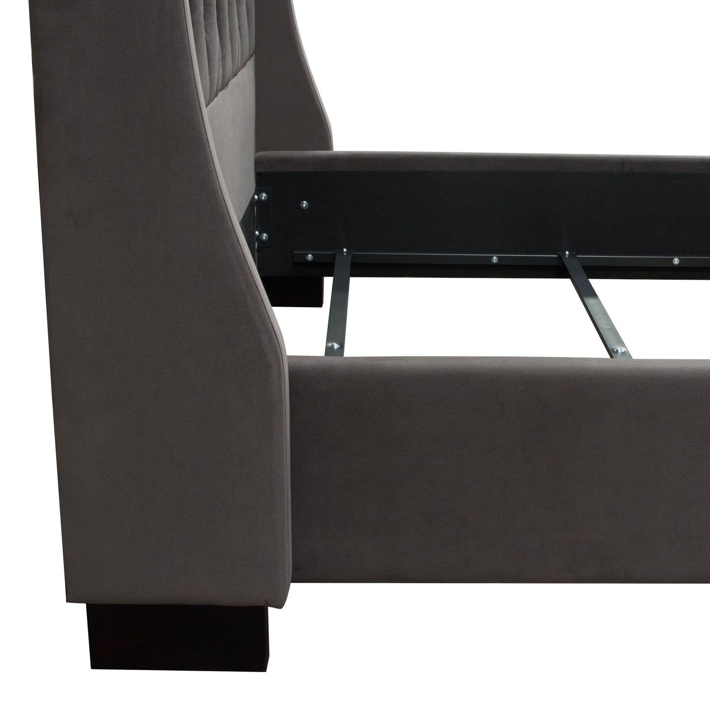 Park Avenue Eastern King Tufted Bed with Vintage Wing