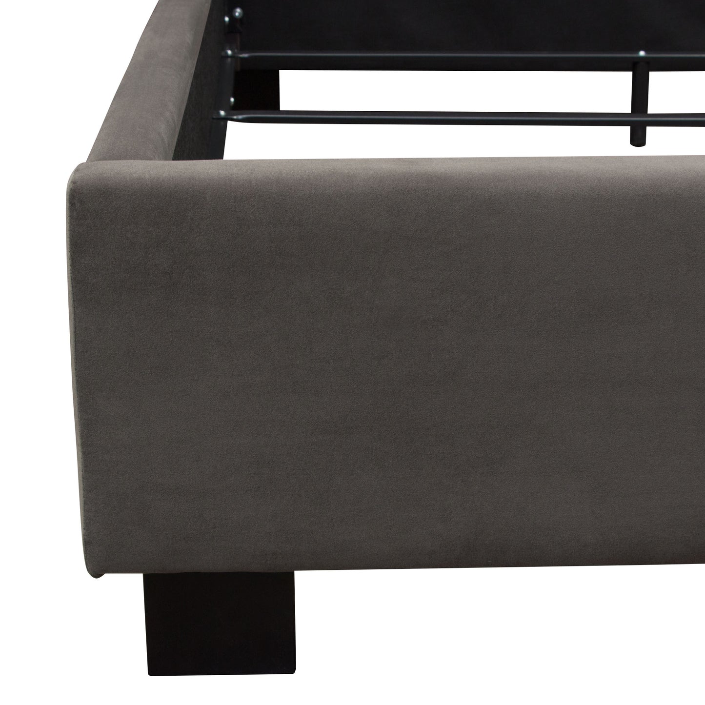 Park Avenue Eastern King Tufted Bed with Vintage Wing