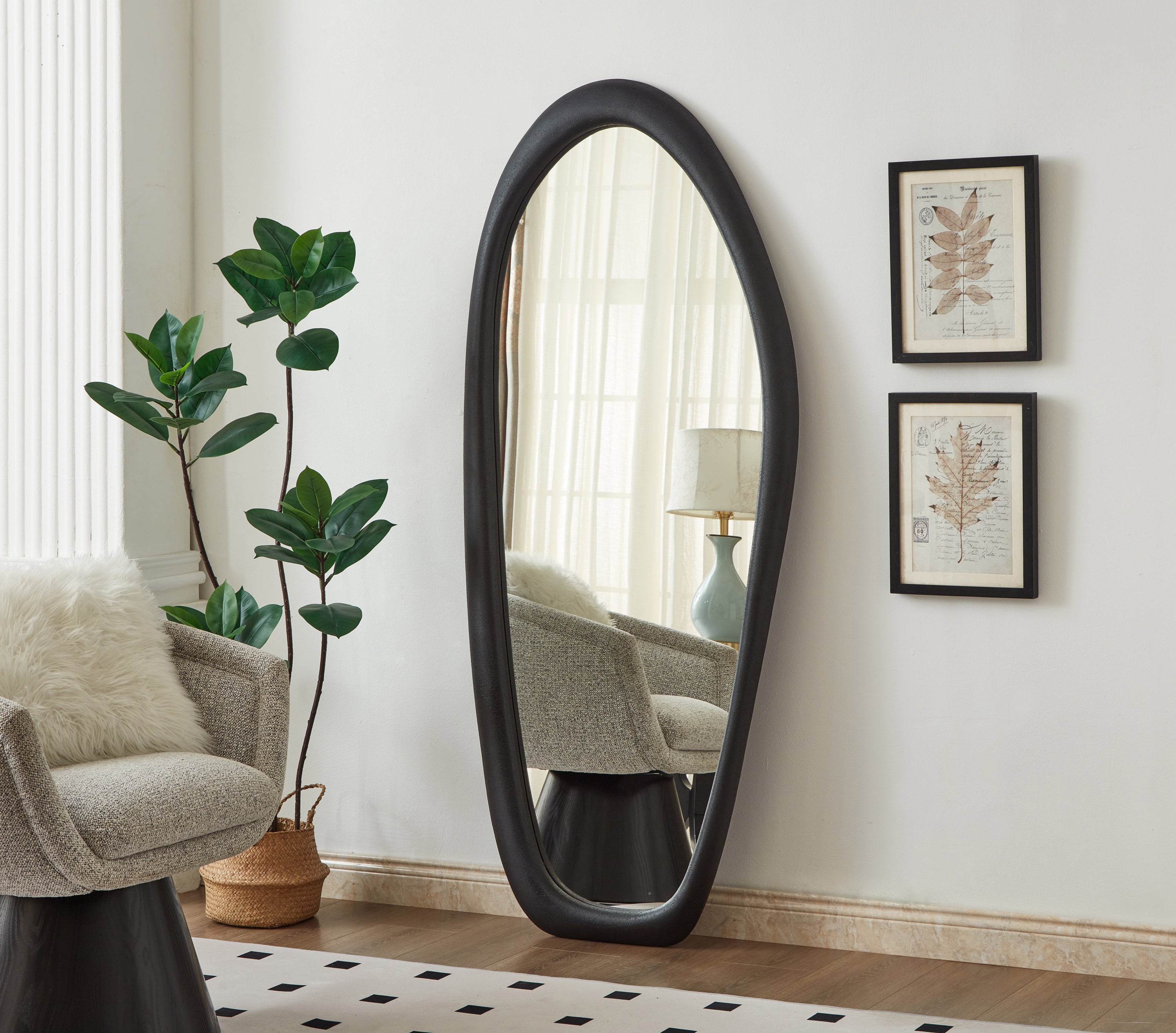 Holland Black Polyresin Mirror – Harlow for Home